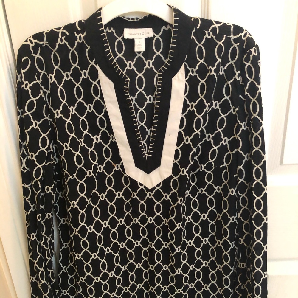 ♥️LIKE NEW Women's Black and White Tunic ♥️
